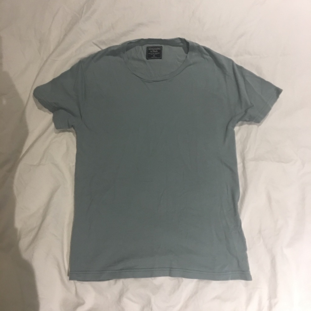 Men’s XSmall Abercrombie and Finch T-Shirt
